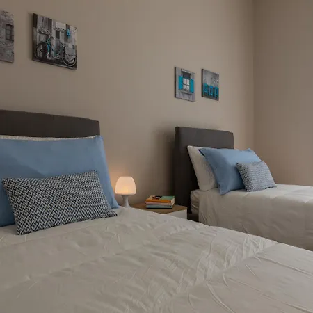 Modern By Wonderful Italy Turín