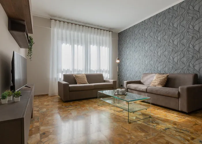 Modern By Wonderful Italy Turín