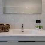 Modern By Wonderful Italy * Turín