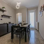 Modern By Wonderful Italy * Turín