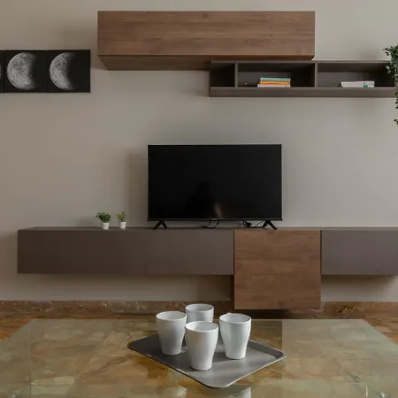 Modern By Wonderful Italy Apartamento *