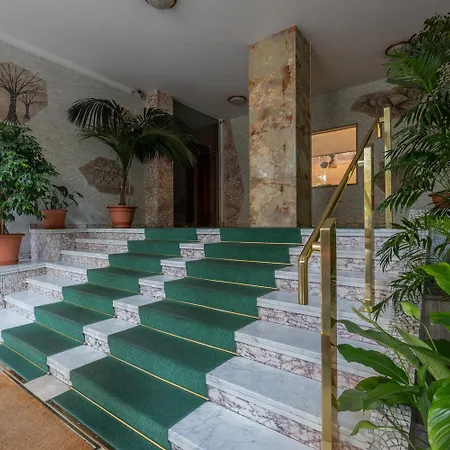 Modern By Wonderful Italy * 토리노